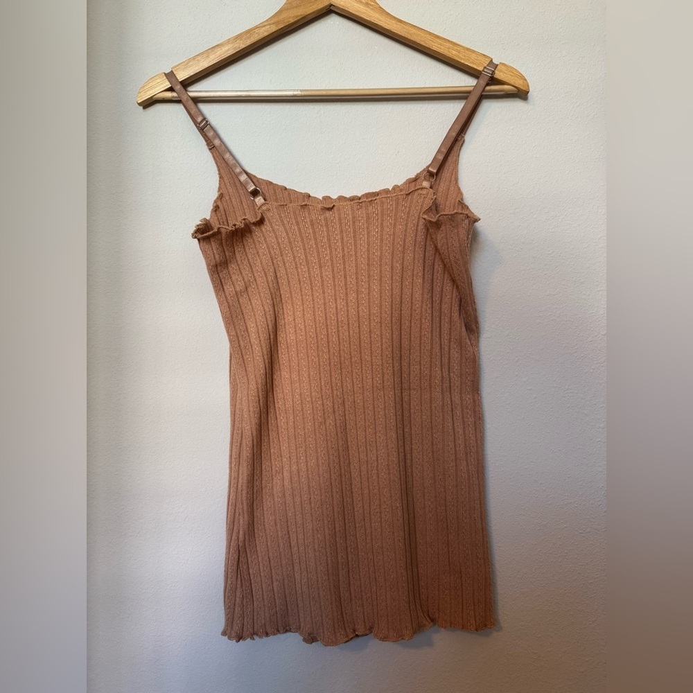 Chic Tan Ribbed Tank - Picture 4 of 4